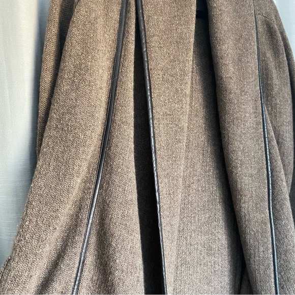 Vince. Brown wool blend leather trim car coat size extra small - Picture 3 of 7